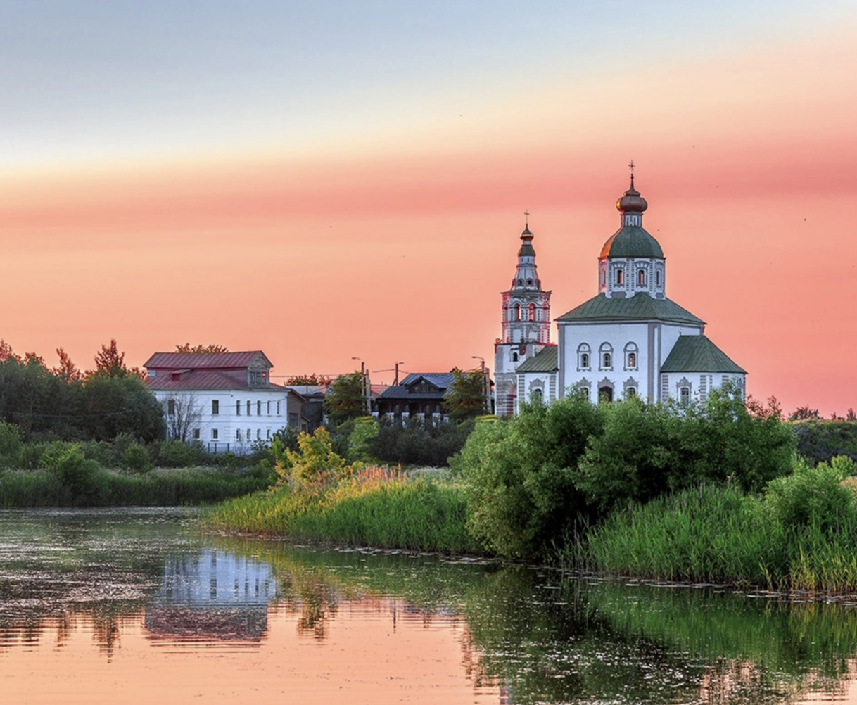 Kamenka River, Suzdal Kamenka River and historic churches in Suzdal, Russia