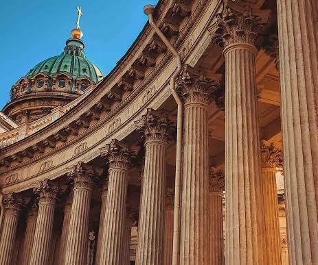 Grand columns and curved colonnade of Kazan Cathedral on Nevsky Prospekt in St. Petersburg