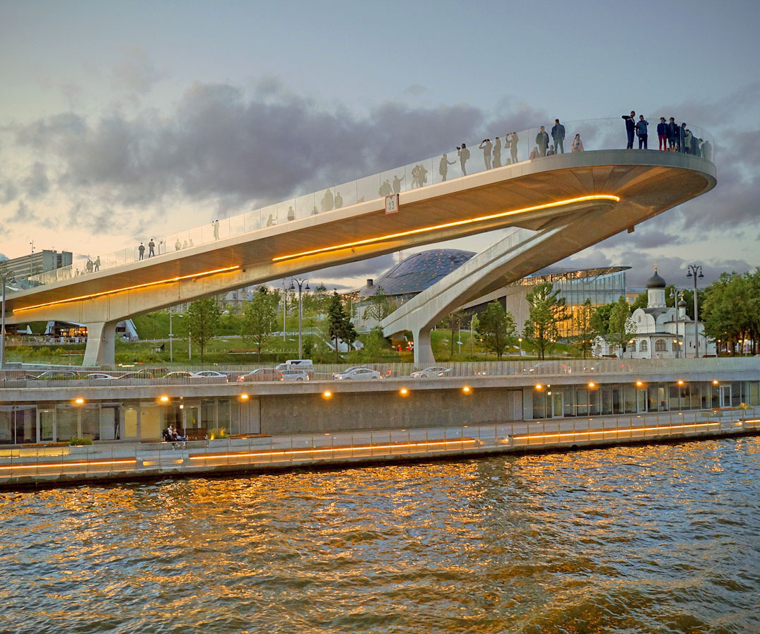 Floating bridge over the Moskva River in Zaryadye Park, Moscow, with views of the city skyline